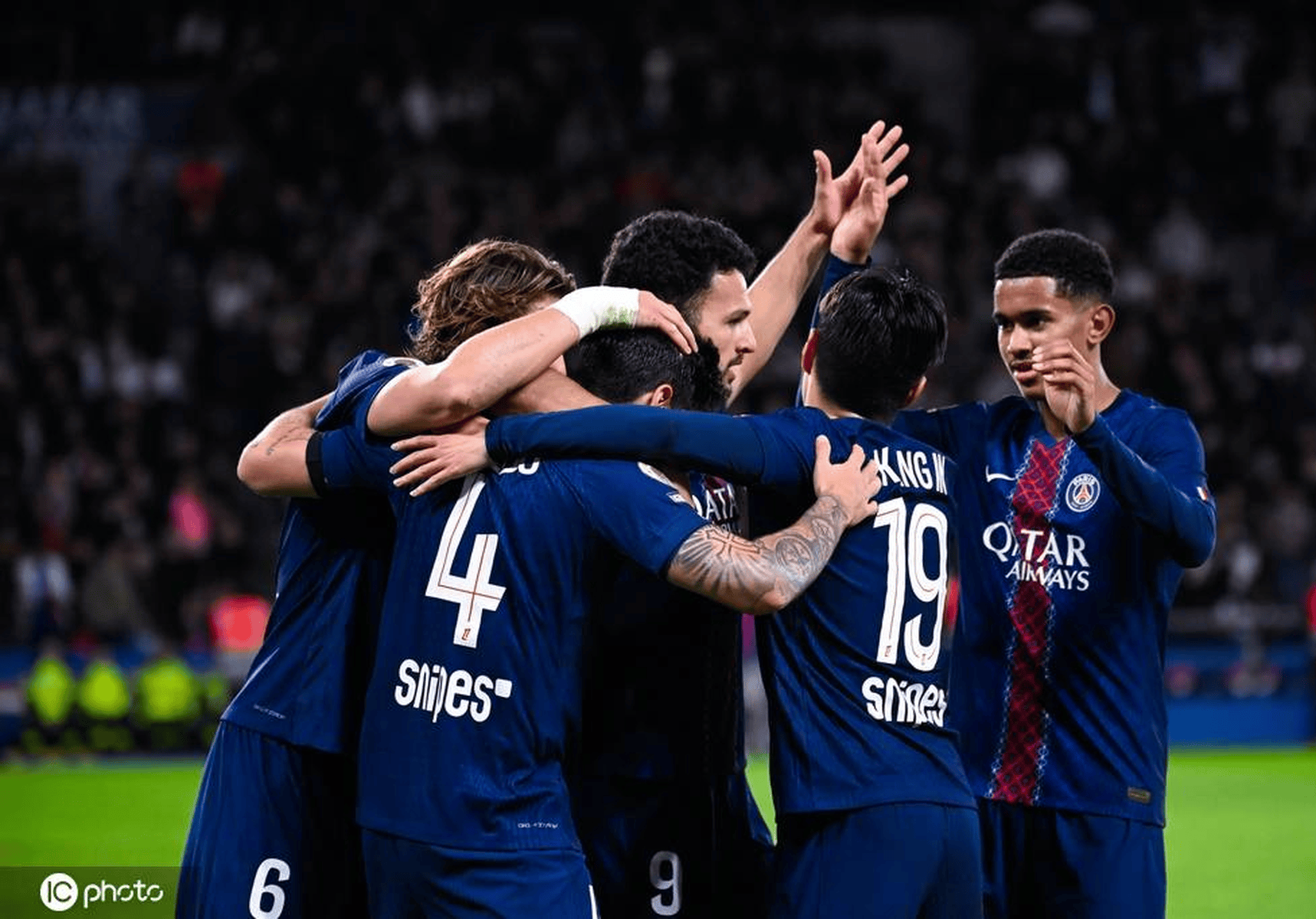 米体：卡利亚里门将卡普里莱受到了多家豪门俱乐部青睐（米体：卡利亚里门将卡普里莱获多家豪门垂青）