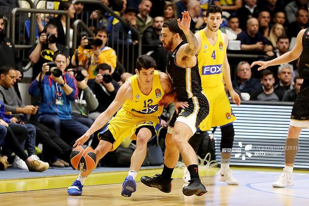 公牛7连败为现存最长连败纪录，武切维奇赢球曾批评球队太软（公牛苦吞7连败成现存最长，武切维奇赢球后曾直言球队太软）